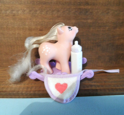 MY LITTLE PONY BABY COTTON CANDY  + TARVIKKEET / HASBRO