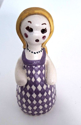 Kupittaan Saven naisfiguuri