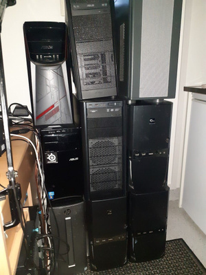 Kotelo - PC Tietokonekotelot 19kpl. (Katsele kuvat.)