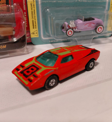 Lamborghini Countach Streakers Matchbox