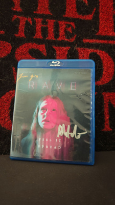Rave (Harvinainen nimmaripainos)