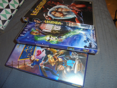 DVD 3 elokuvaa esim Kummituskartano ym