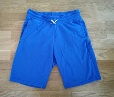 Shortsit 158 cm - uudenveroiset