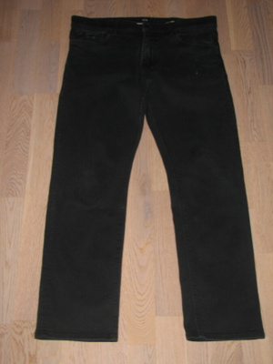 HUGO BOSS 34/30 FARKUT