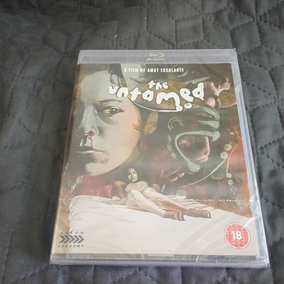 Amat Escalante: The Untamed Blu-ray **muoveissa**