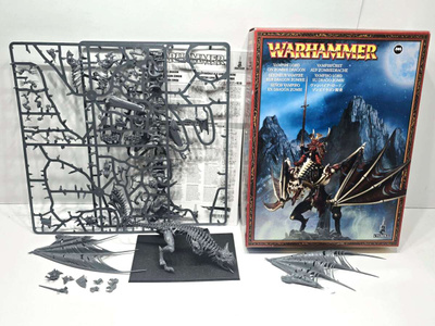 WHFB - Vampire Lord on Zombie Dragon