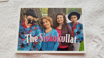 THE SISKOKULLAT - MUSIIKKINÄYTELMÄ Postikortti*