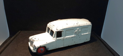 Dinky Toys Daimler