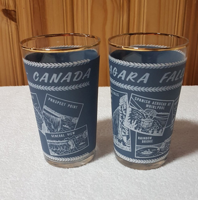 Niagara Falls lasit 2 kpl.  vintage