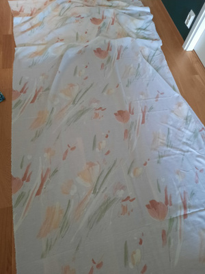 500x140cm kukkakuvio verhokangas