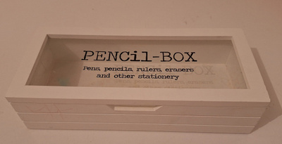 Puinen rasia lasikannella Pencil-Box