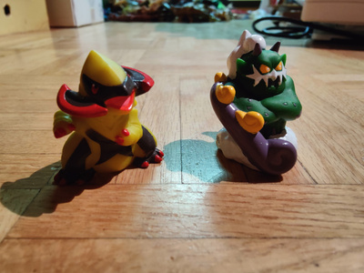 Pokemon kids: Haxorus ja Tornadus
