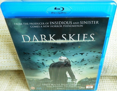 Dark Skies Blu-ray
