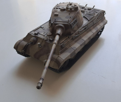Tiikeri 2 (Kuningas Tiikeri) panssarivaunu 1/35
