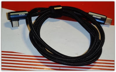 PD 100W USB C -data/latauskaapeli kulmaliittimellä / 1m