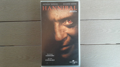 VHS: Hannibal (Anthony Hopkins, Julianne Moore 2000)
