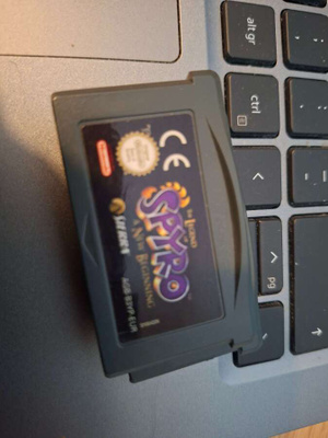 Nintendo GBA Spyro a New Beginning