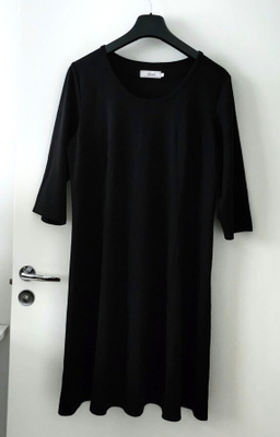 a-mallinen mekko 50-52 (Zizzi L)
