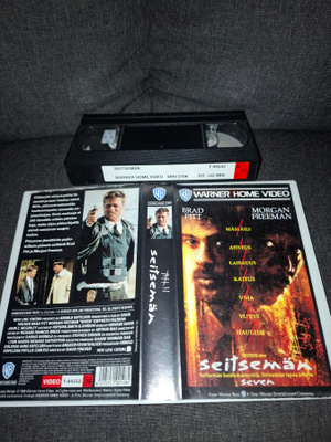 Seitsemän