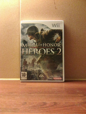 WII: MEDAL OF HONOR HEROES 2 (CIB) PAL (EI HV)