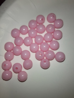 30 kpl vaaleanpunainen helmi