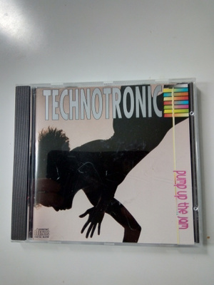CD TECHNORONIC - Pump up the Jam ( Sis.postikulut )