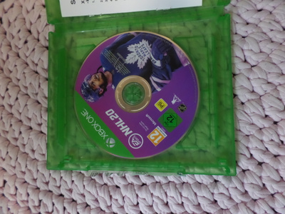 XBOX ONE NHL 20.