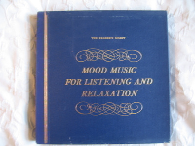 Mood Music for Listening and Relaxation (12 LP-levyn boksi)