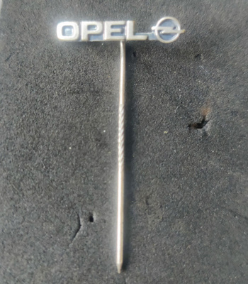 Opel neulamerkki