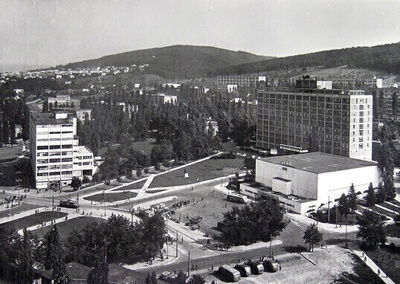 Tsekkoslovakia Gottwaldov hotel Moskva Postikortti