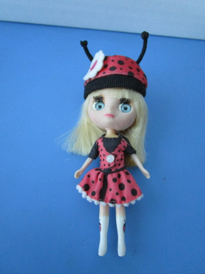 Littlest Pet Shop Blythe nukke