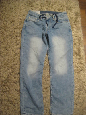 *H&M jogger farkut  , siistit, koko 32/32   koko  l **