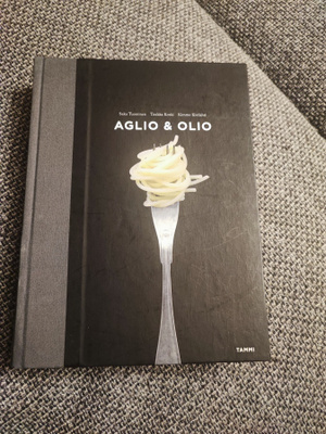 Aglio & olio Saku Tuominen