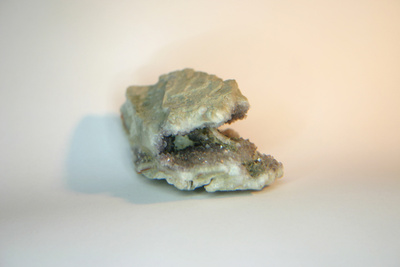 Kemiö omalaatuinen ametistikvartsi 55 mm / 195 karaattia
