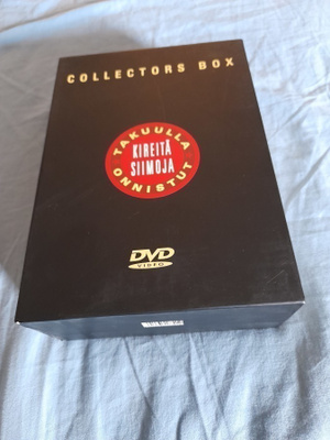 Kireitä siimoja collectors box