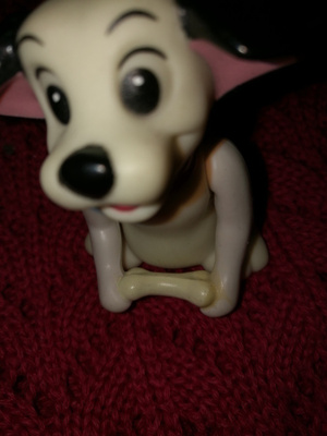 Dalmatialainen koira 1 kpl koira 5 cm kovaa muovia