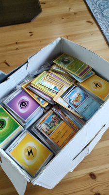 Pokemon kortteja