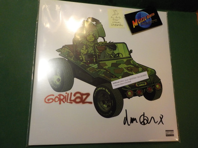 GORILLAZ - S/T UUSI 2LP ALBARNIN NIMMARILLA
