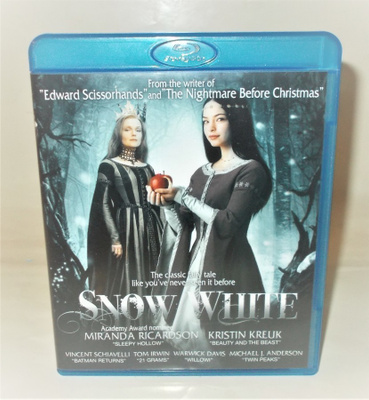 SNOW WHITE  (BD)