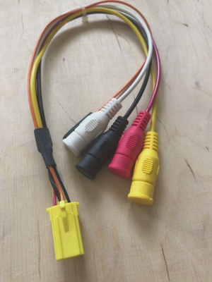 Blaupunkt ISO adapterikaapeli