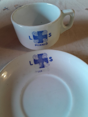 lotta svär piikkiö kahvikuppi
