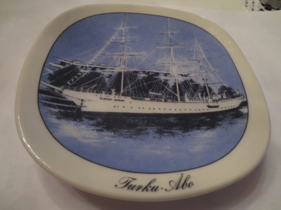 Arabia Seinälautanen, Turku, Suomen Joutsen