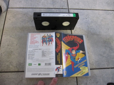 TERÄSPOIKA - robottilaakson kahakka : VHS