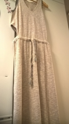 Mango Slide Slit Neulemekko / Mekko - koko L