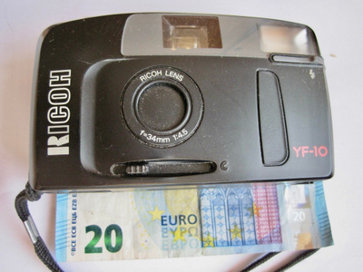 VANHA Kamera Ricoh YF-10