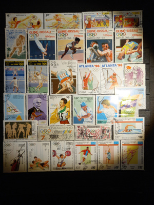 OLYMPIALAISET urheiluaiheiset merkit - 32 erilaista o