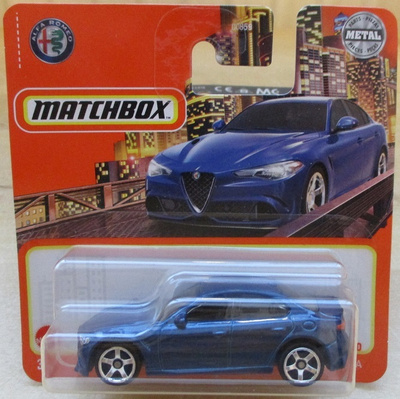 Alfa-Romeo Giulia Sedan 4 door Blue 2016 Matchbox 1:64