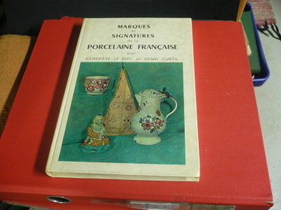 H.Curtil : Marques et Signatures de la Porcelaine Francaise
