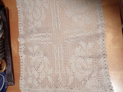 Beige pitsiliina 36*44cm