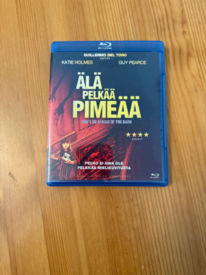 Älä pelkää pimeää  blu-ray